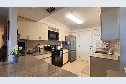 800 NE 195th Street #605, Miami, FL 33179 - Photo 23