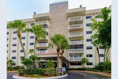 800 NE 195th Street #605, Miami, FL 33179 - Photo 5