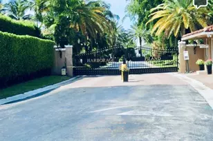 8 Harborage, Fort Lauderdale, FL 33316 - Photo 3