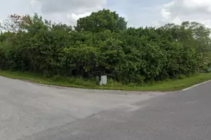 2585 NW 5th St, Okeechobee, FL 34972 - Photo 1