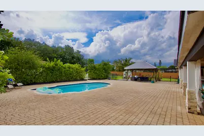 5191 SW 109th Avenue, Davie, FL 33328 - Photo 17