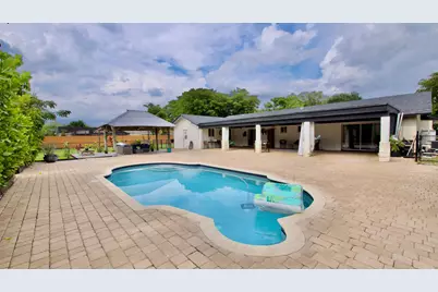 5191 SW 109th Avenue, Davie, FL 33328 - Photo 15