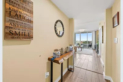 610 W Las Olas Boulevard #514, Fort Lauderdale, FL 33312 - Photo 3