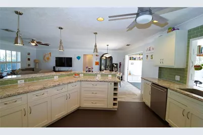 930 SW 16th Street, Boca Raton, FL 33486 - Photo 15