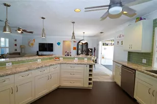 930 SW 16th St, Boca Raton, FL 33486 - Photo 15