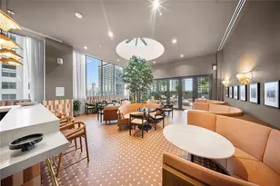 11 NE 6th St, Miami, FL 33132 - Photo 43