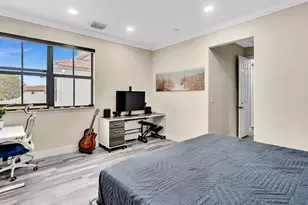 8411 NW 38th St, Hollywood, FL 33024 - Photo 23