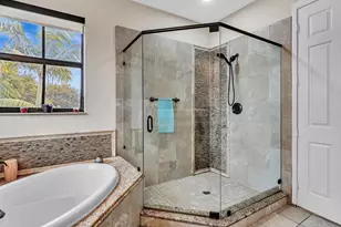 8411 NW 38th St, Hollywood, FL 33024 - Photo 27