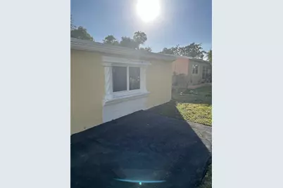 280 NE 23rd Street, Pompano Beach, FL 33060 - Photo 11