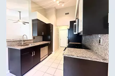 9202 NW 9th Court #9202, Plantation, FL 33324 - Photo 3