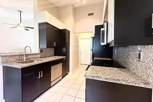 9202 NW 9th Ct, Plantation, FL 33324 - Photo 3