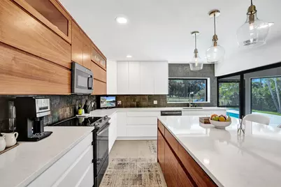 614 Lakewoode Circle W, Delray Beach, FL 33445 - Photo 11