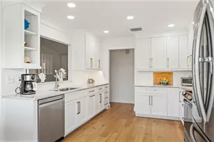 345 W Forest Trail, Vero Beach, FL 32962 - Photo 11