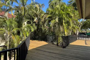 111 Lake Emerald Dr, Fort Lauderdale, FL 33309 - Photo 31