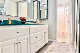 4401 NW 41st St, Lauderdale Lakes, FL 33319 - Photo 15