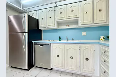 4401 NW 41st Street #104, Lauderdale Lakes, FL 33319 - Photo 5
