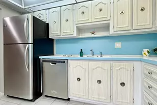 4401 NW 41st St, Lauderdale Lakes, FL 33319 - Photo 5