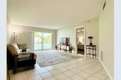 4401 NW 41st Street #104, Lauderdale Lakes, FL 33319 - Photo 5