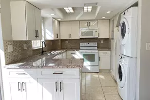 12366 SW 51st Pl, Fort Lauderdale, FL 33330 - Photo 3