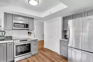 2200 NW 73rd Ave, Sunrise, FL 33313 - Photo 31