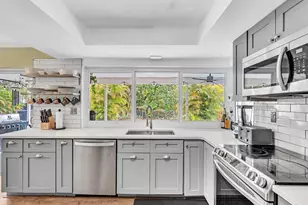 2200 NW 73rd Ave, Sunrise, FL 33313 - Photo 27