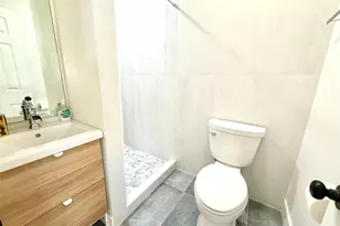 4525 Bougainvilla Dr, Fort Lauderdale, FL 33308 - Photo 15