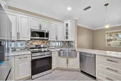 1007 Center Stone Lane, West Palm Beach, FL 33404 - Photo 13