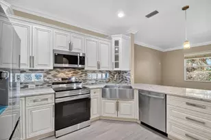 1007 Center Stone Ln, West Palm Beach, FL 33404 - Photo 13