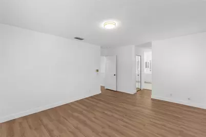 872 Tanglewood Creek, Weston, FL 33327 - Photo 9