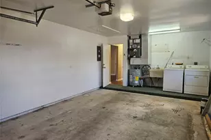 612 N Coconut Ave, Port Saint Lucie, FL 34952 - Photo 23