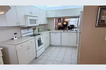 2580 NW 103rd Avenue #406, Sunrise, FL 33322 - Photo 9