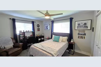 688 NW 100th Lane, Coral Springs, FL 33071 - Photo 23