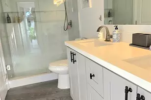 688 NW 100th Ln, Coral Springs, FL 33071 - Photo 27