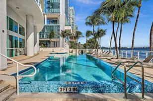 665 NE 25th St, Miami, FL 33137 - Photo 39