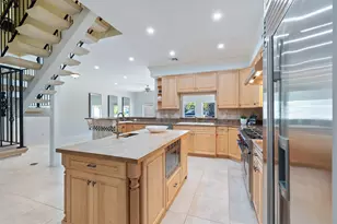 59 Hendricks Isle, Fort Lauderdale, FL 33301 - Photo 9