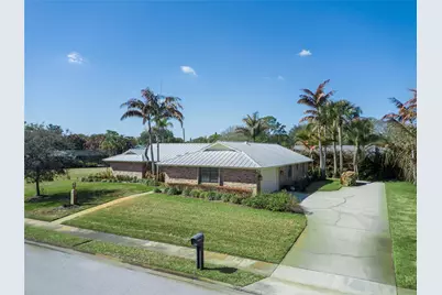 915 32nd Avenue, Vero Beach, FL 32960 - Photo 5