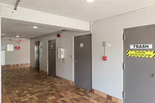 4899 NW 26th Ct, Fort Lauderdale, FL 33313 - Photo 35