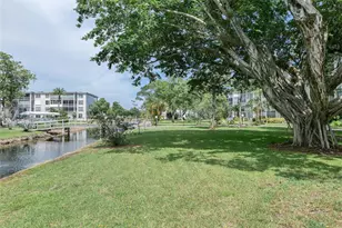 4899 NW 26th Ct, Fort Lauderdale, FL 33313 - Photo 43