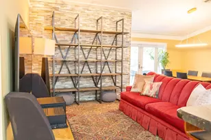 12555 SW 7th Pl, Davie, FL 33325 - Photo 7