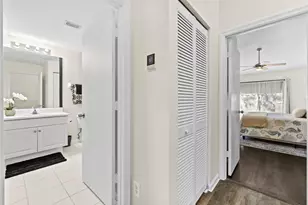 8135 Bellagio Ln, Boynton Beach, FL 33472 - Photo 19