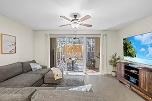 8135 Bellagio Ln, Boynton Beach, FL 33472 - Photo 7