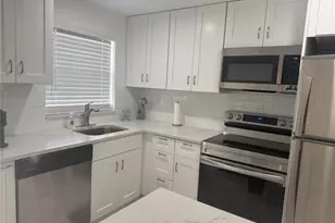 9400 Sunrise Lakes Blvd, Sunrise, FL 33322 - Photo 5