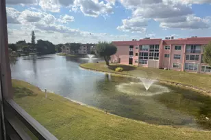 9400 Sunrise Lakes Blvd, Sunrise, FL 33322 - Photo 21