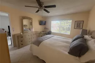 9400 Sunrise Lakes Blvd, Sunrise, FL 33322 - Photo 13