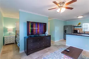 1724 37th St, West Palm Beach, FL 33407 - Photo 5