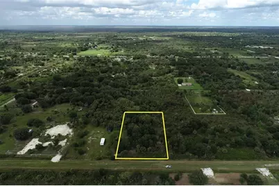 19731 NW 266th Street, Okeechobee, FL 34972 - Photo 1