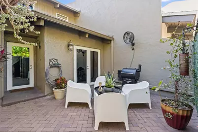 228 NE 16th Terrace, Fort Lauderdale, FL 33301 - Photo 3