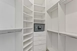 16364 NW 14th St, Pembroke Pines, FL 33028 - Photo 23