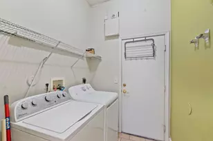 16364 NW 14th St, Pembroke Pines, FL 33028 - Photo 31