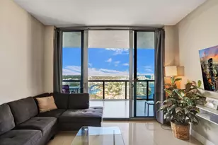 2600 E Hallandale Beach Blvd, Hallandale Beach, FL 33009 - Photo 21